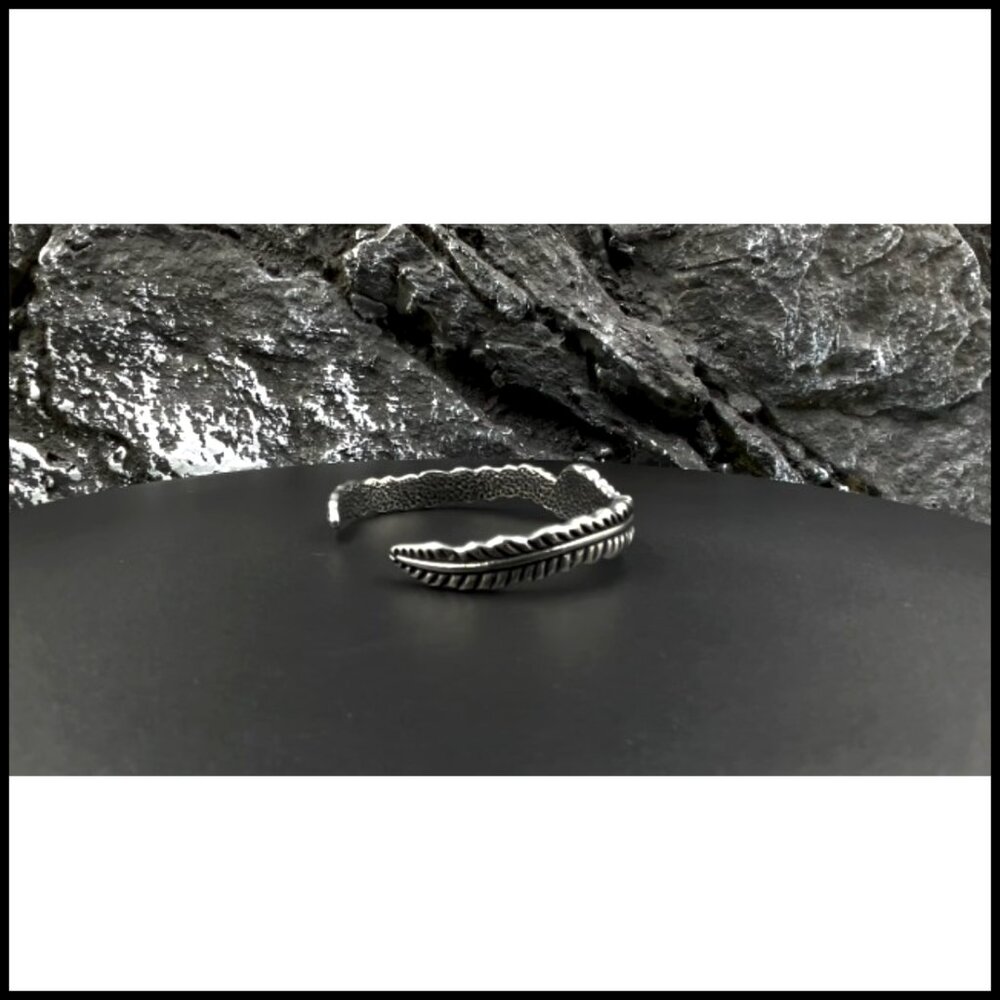 Silver Turquoise Cuff Bracelet Bohemian Vintage Feather Design Stainless Steel - Picture 5 of 5